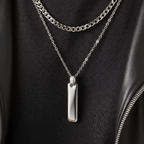 VELTOR BAR PENDANT NECKLACE