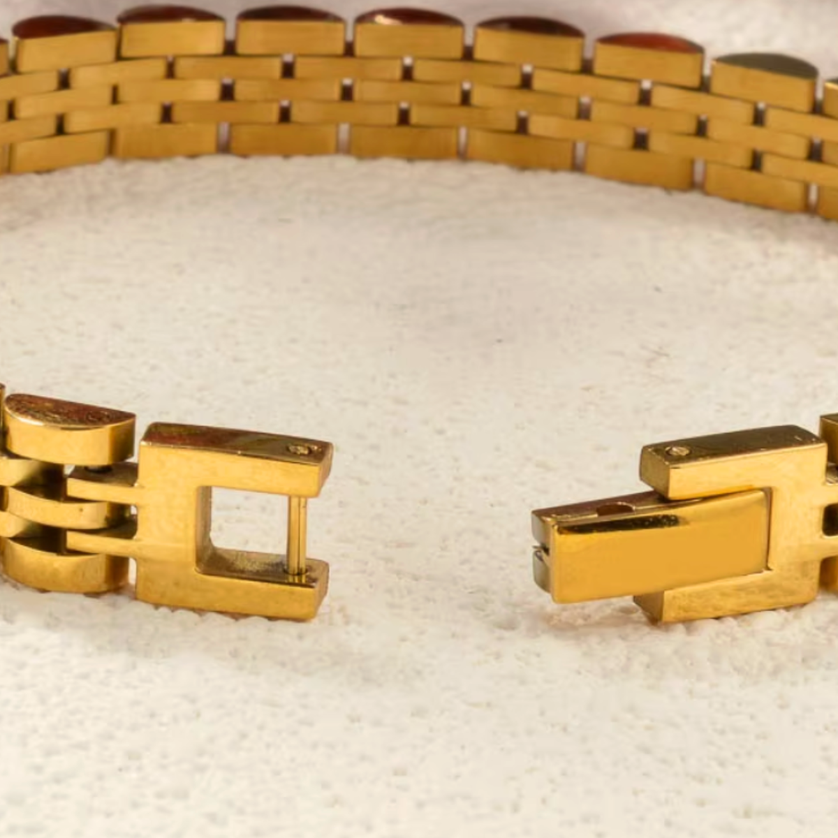 VALTHERA GOLD LINK BRACELET